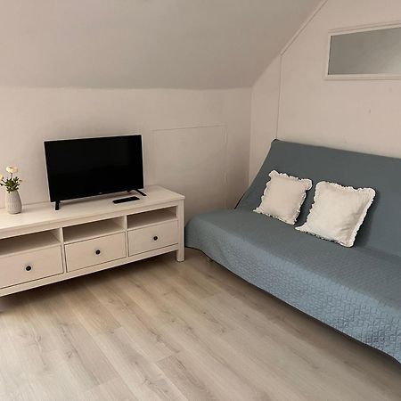 Pacsirta Apartman Grand Eger Bagian luar foto