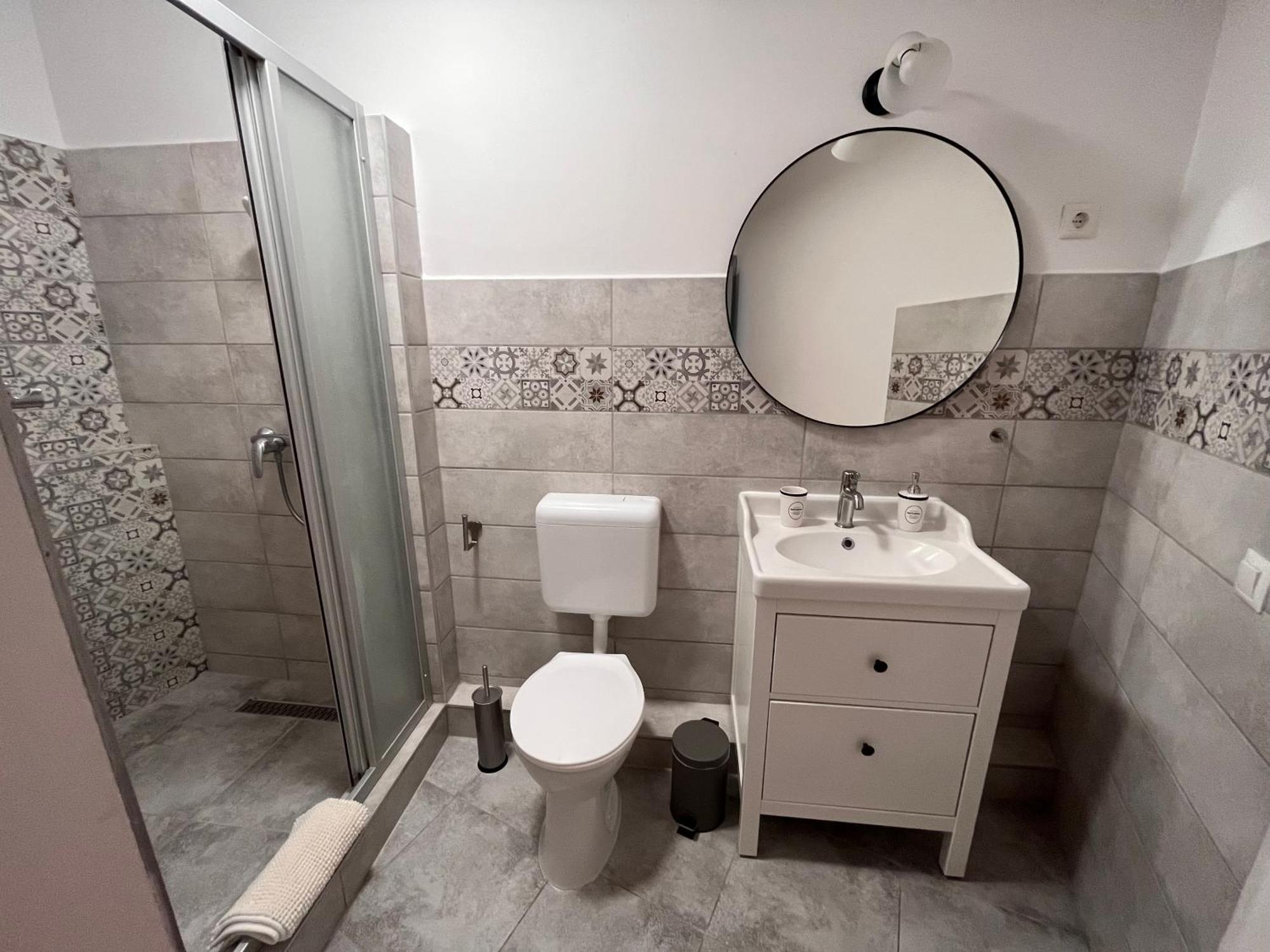 Pacsirta Apartman Grand Eger Bagian luar foto